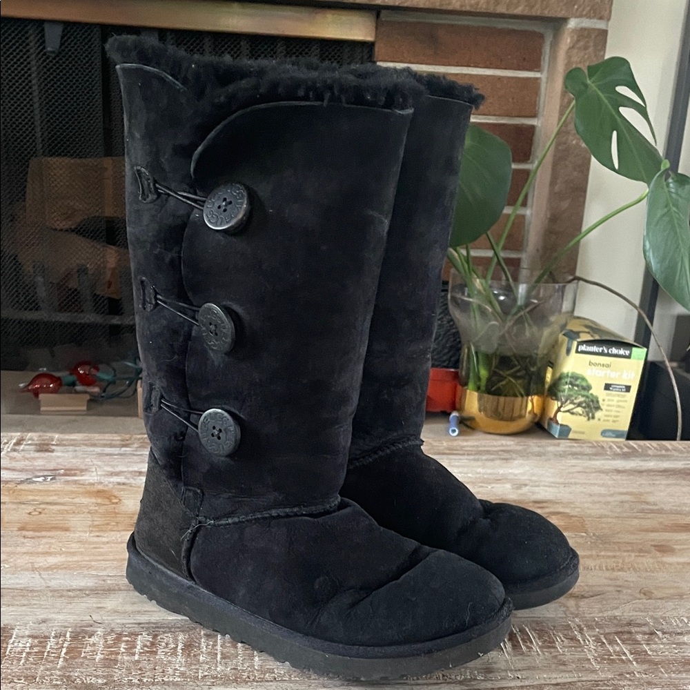 Ugg Bailey Button Triplet Boot - image 1